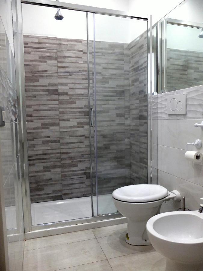 Guest Planet Hotel Rome Bagian luar foto