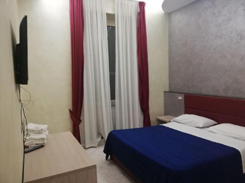 Guest Planet Hotel Rome Bagian luar foto